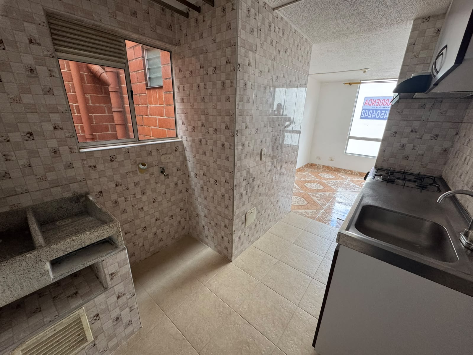 SE ARRIENDA APARTAMENTO EN  CONJUNTO AZAHAR CIUDAD VERDE