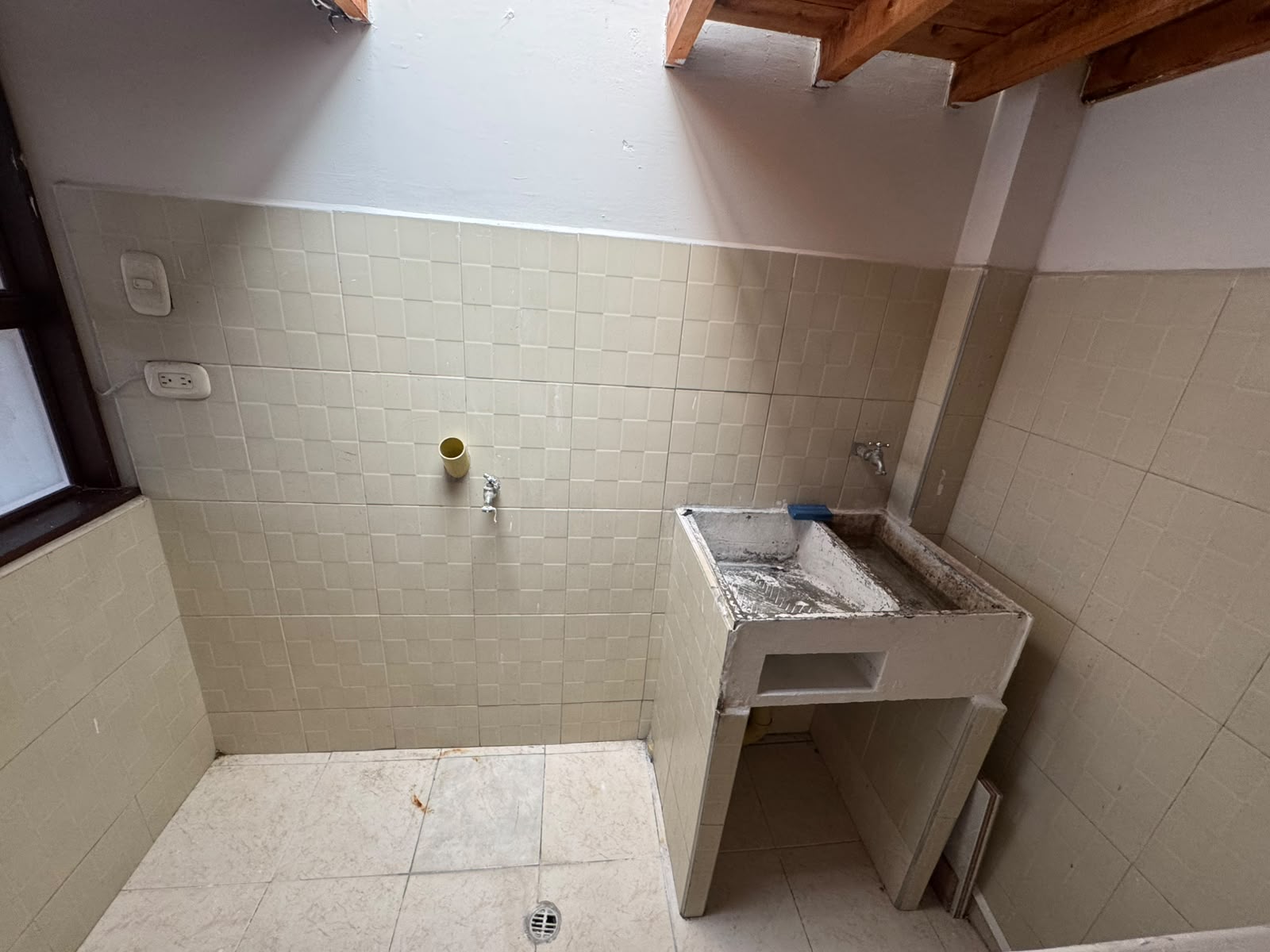 CASA EN ARRIENDO EN EL CONJUNTO CIUDAD TINTAL II ET I