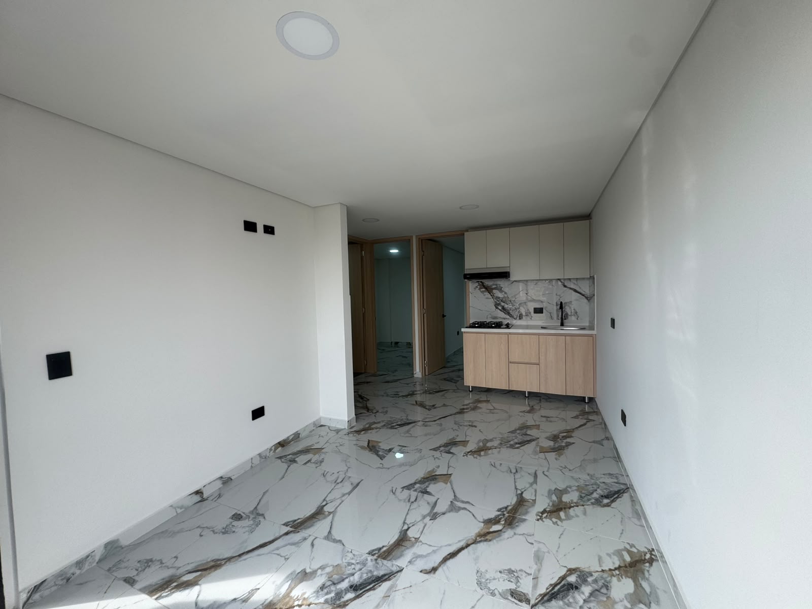 SE ARRIENDA APARTAMENTO PARA ESTRENAR EN BOGOTA BARRIO SANTA ROSITA ENGATIVA