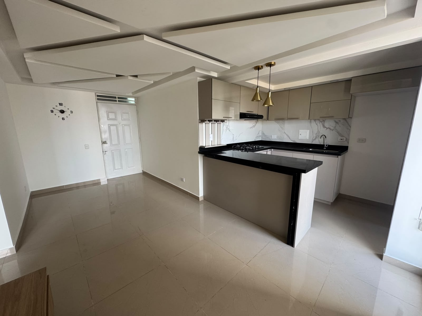 APARTAMENTO EN ARRIENDO SENDEROS DE MADELENA 2 - BOGOTA