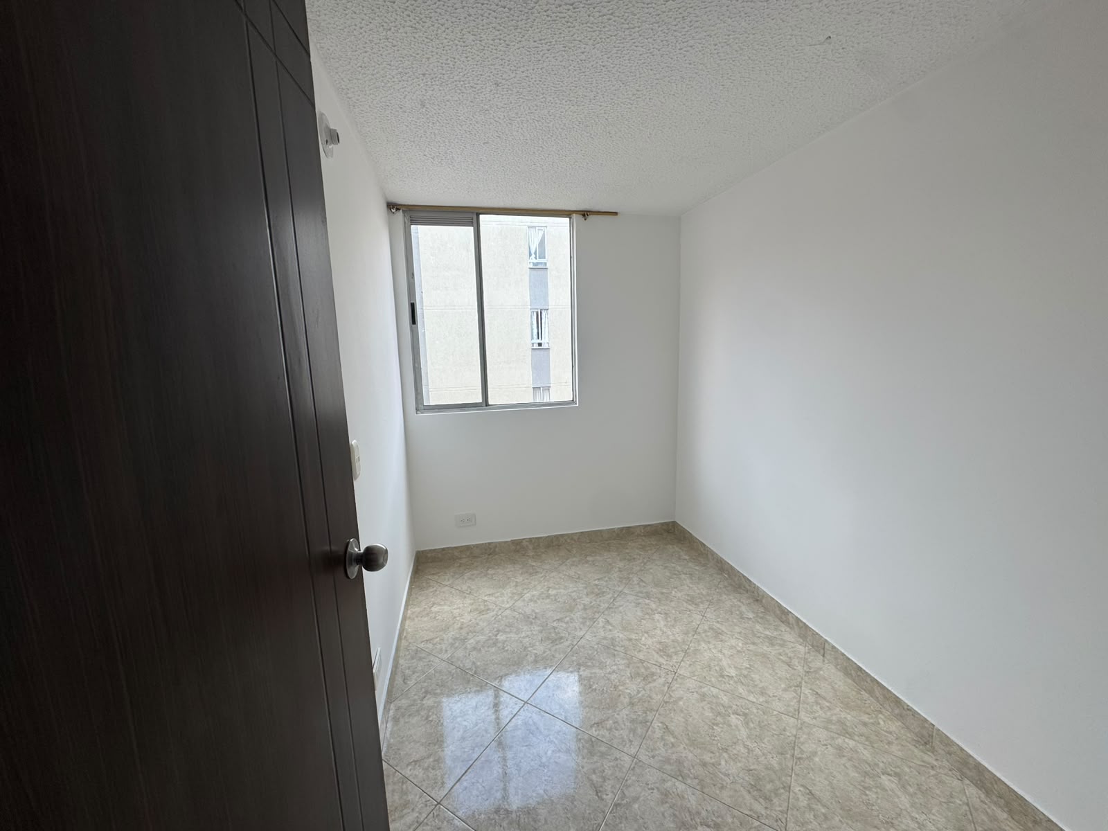 SE ARRIENDA APARTAMENTO CONJUNTO ABEDUL CIUDAD VERDE
